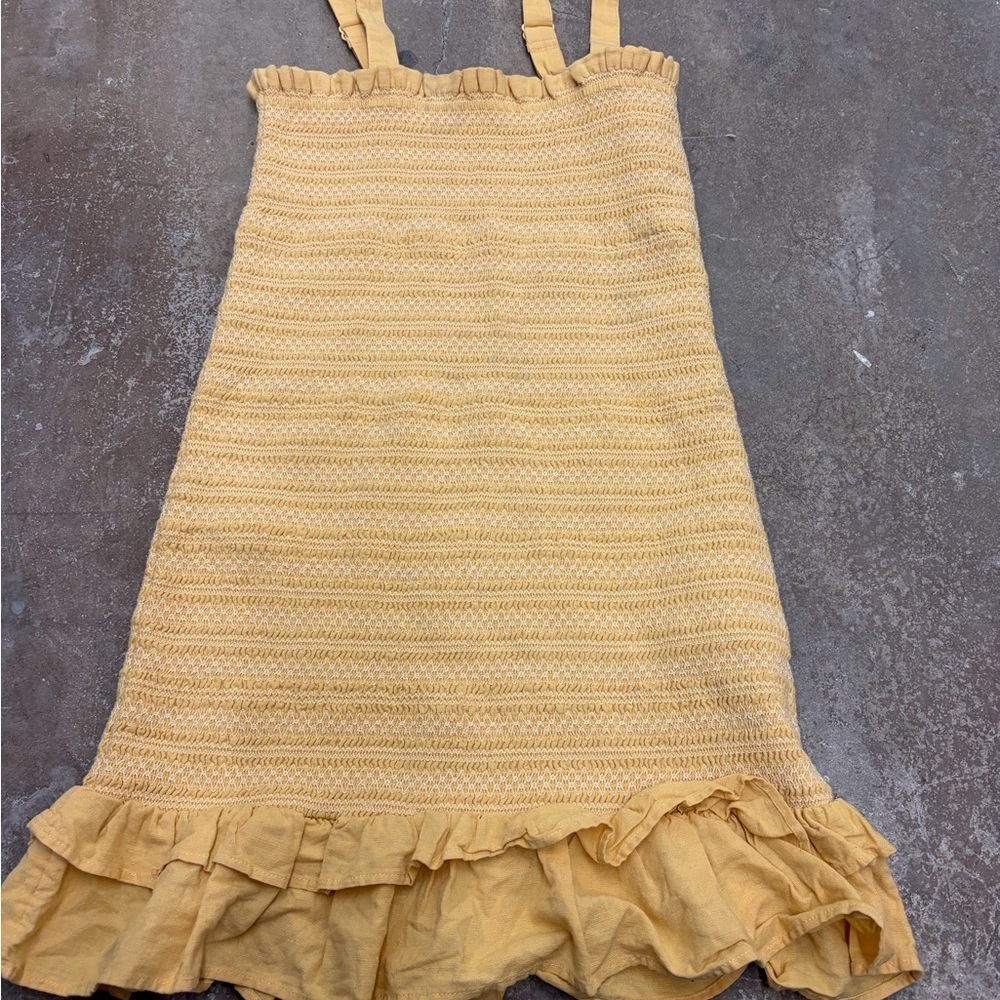 American eagle rushed Yellow Ruffle Dress - Picture 2 of 9